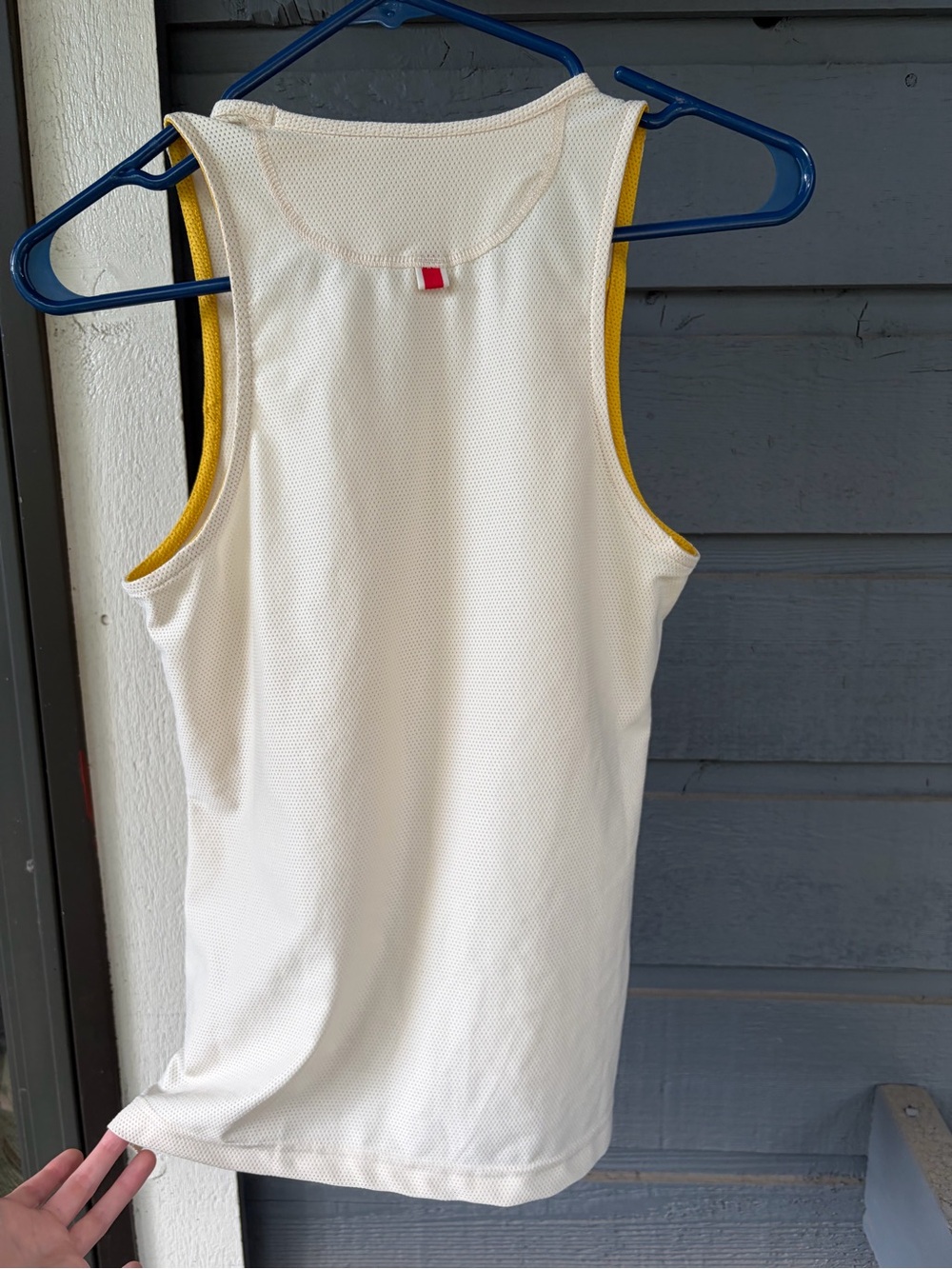 Tracksmith Van Cortlandt Running Mesh Singlet Narcissus Yellow Ivory XS - Picture 3 of 8